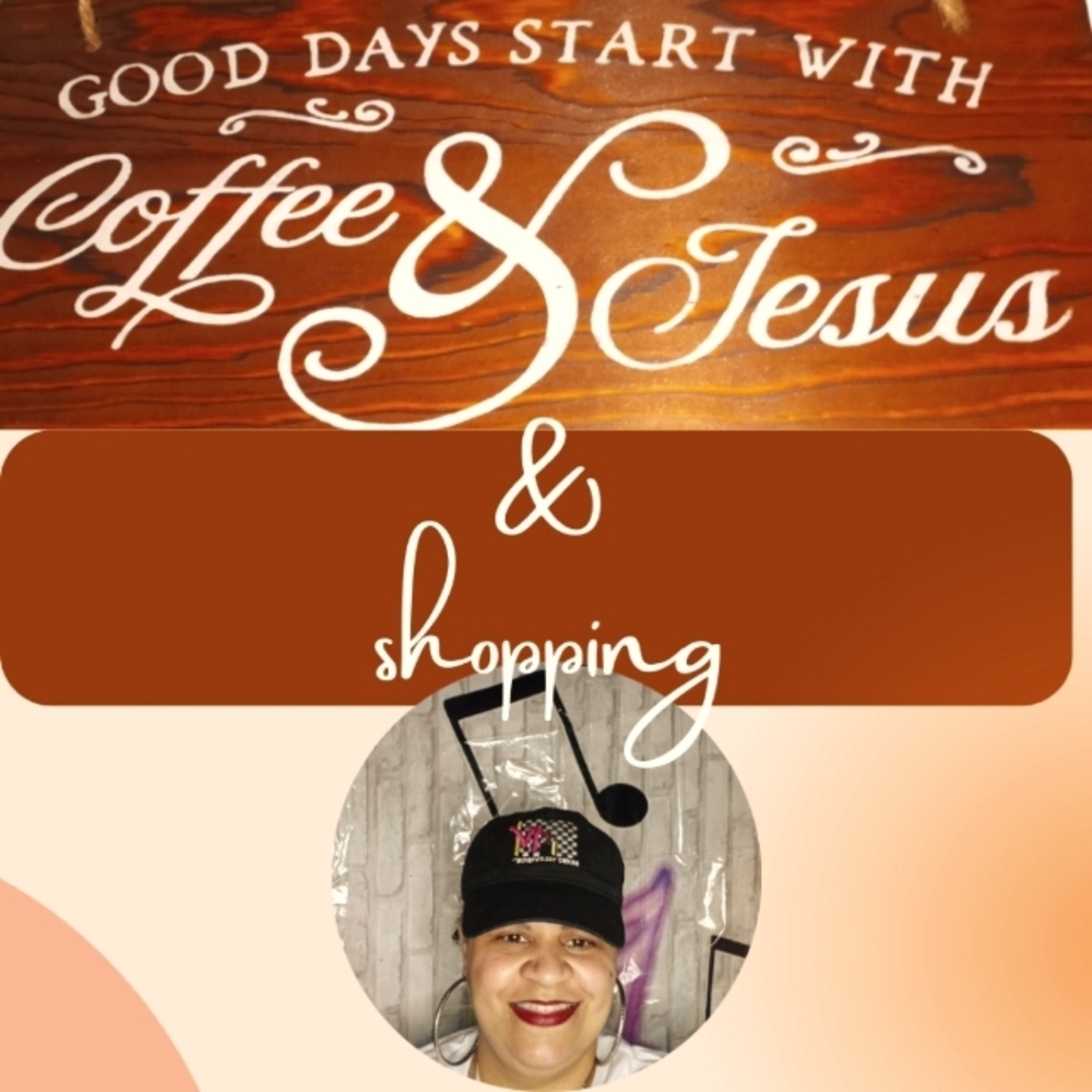 Like & Share this listing to get notified when I go live with great deals